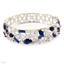 multi-faceted statement bracelet